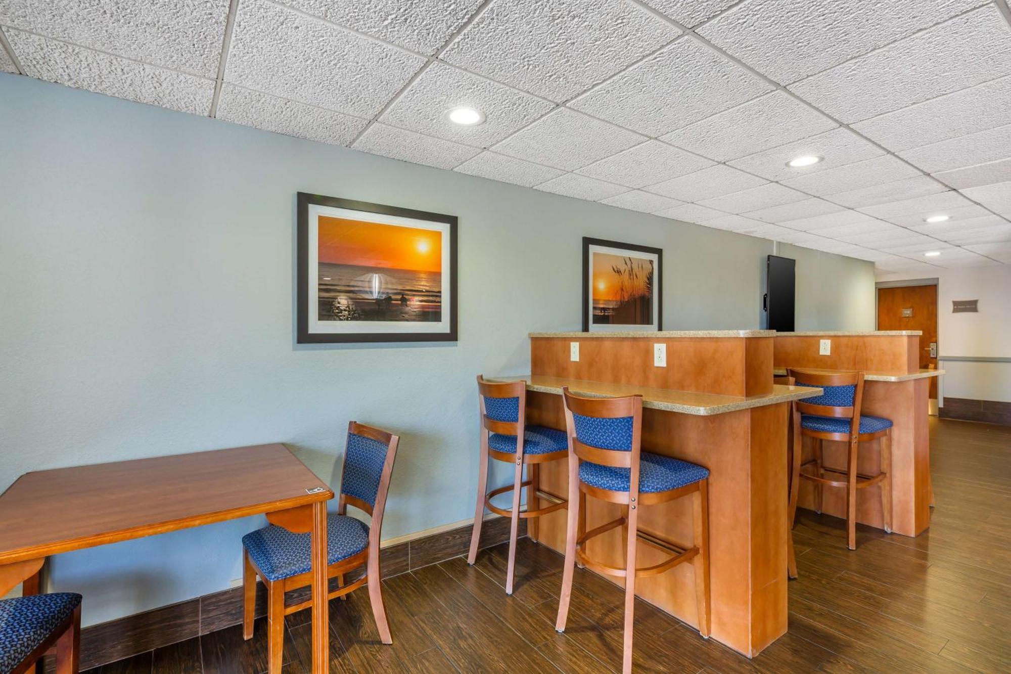 Best Western Port Clinton Extérieur photo