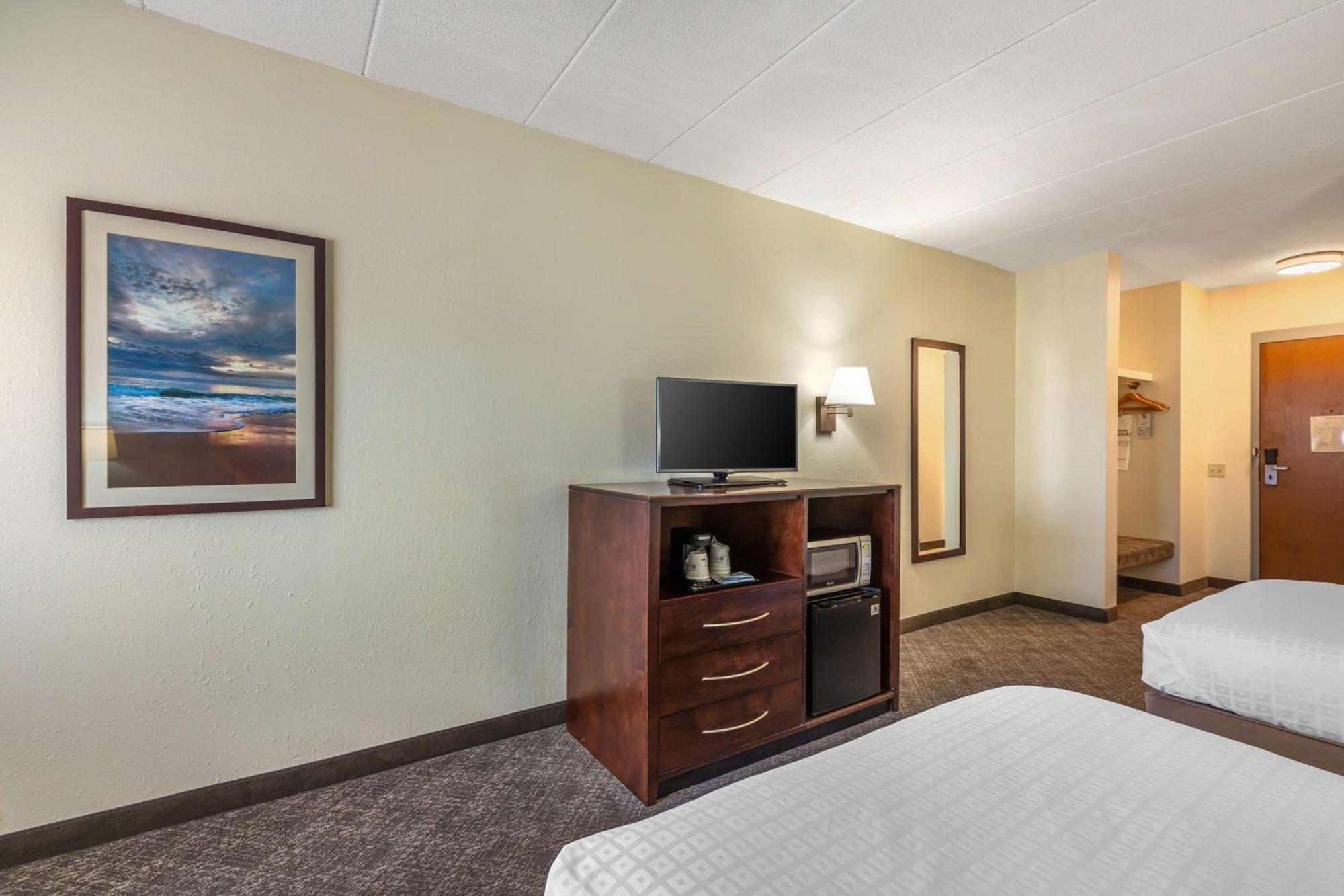 Best Western Port Clinton Extérieur photo