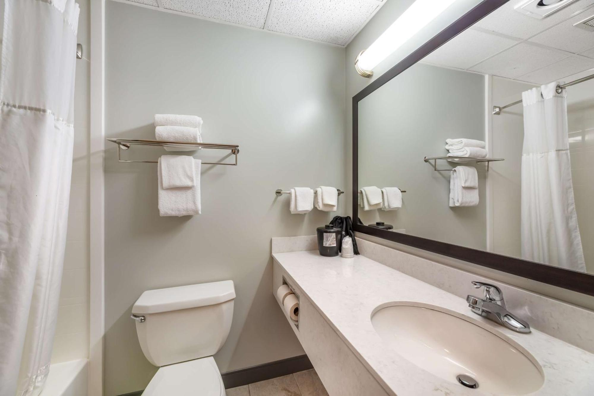 Best Western Port Clinton Extérieur photo